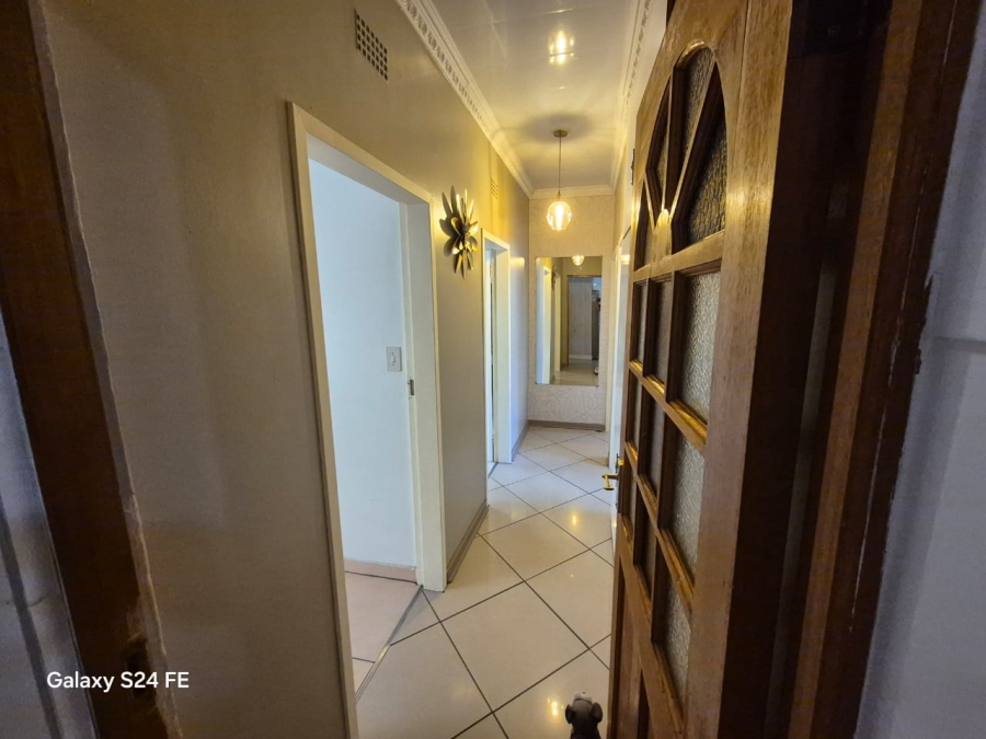 3 Bedroom Property for Sale in Rustenburg North North West